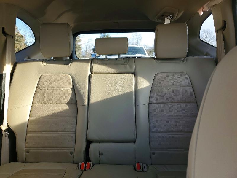 Photo 10 from auction – 2018 HONDA CR-V with VIN 2HKRW2H85JH658591