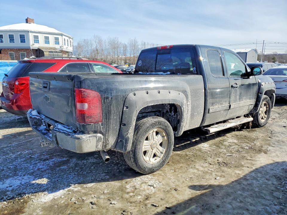 Photo 3 from auction – 2009 CHEVROLET SILVERADO with VIN 1GCEK39J79Z298259