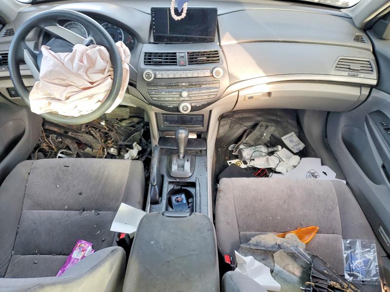 Photo 8 from auction – 2010 HONDA ACCORD with VIN 1HGCP2F45AA092119