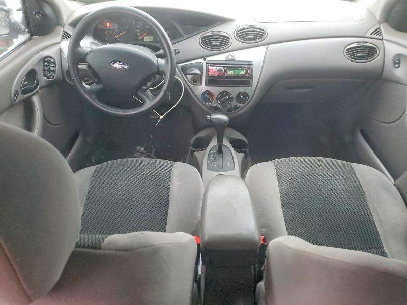 Photo 8 from auction – 2002 FORD FOCUS ZX5 with VIN 3FAFP37382R218512