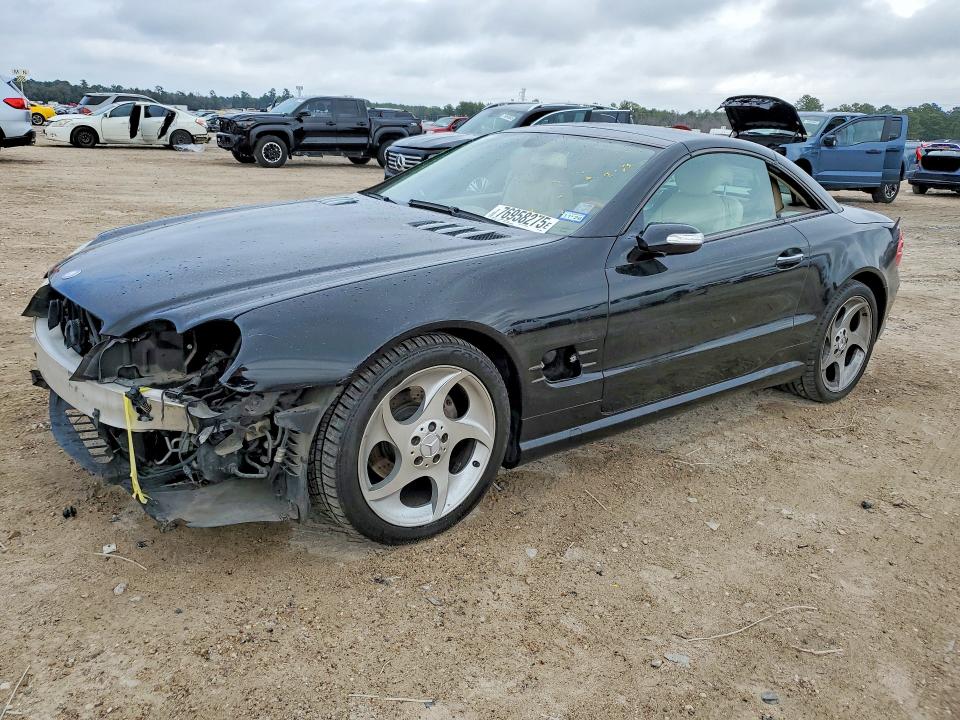 MERCEDES-BENZ SL 500 2005 with VIN WDBSK75F35F089848 - Photo from auction