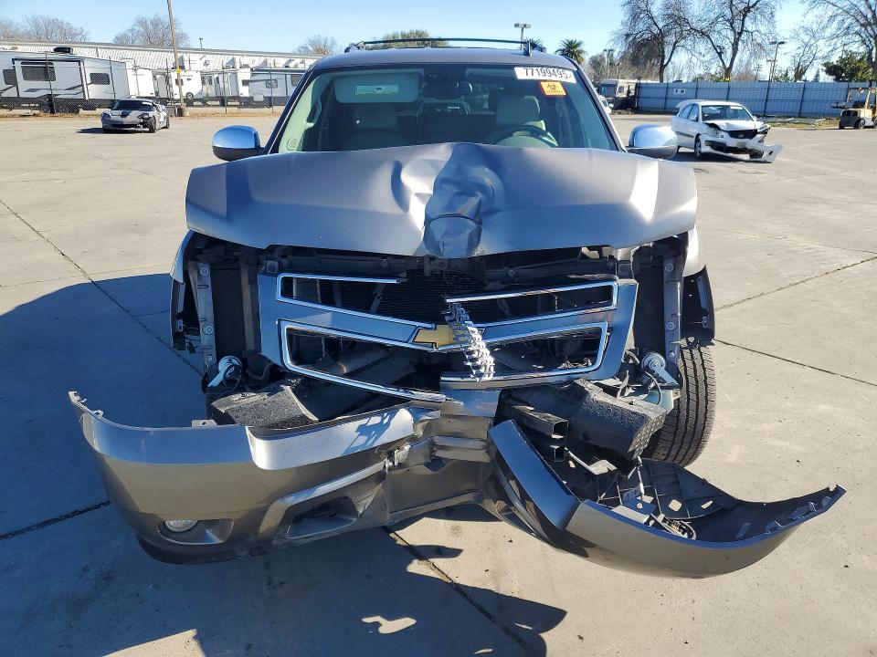 Photo 5 from auction – 2007 CHEVROLET TAHOE with VIN 1GNFK13047J355500