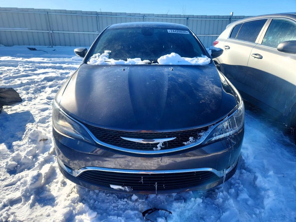 Photo 5 from auction – 2016 CHRYSLER 200 with VIN 1C3CCCAB6GN134048