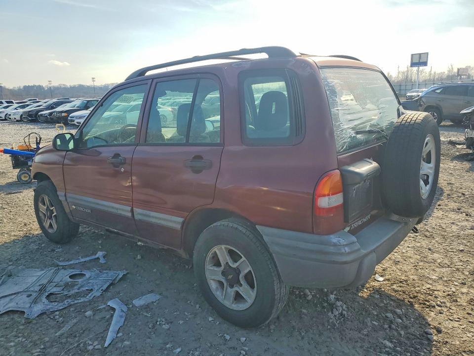 Photo 2 from auction – 2002 CHEVROLET TRACKER with VIN 2CNBJ13C426915571
