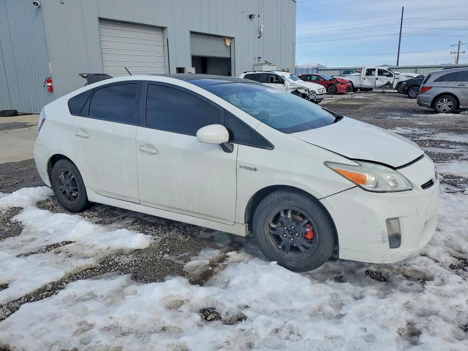 Photo 4 from auction – 2010 TOYOTA PRIUS with VIN JTDKN3DU2A0111742