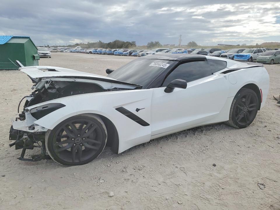 Zdjęcie 1 z aukcji – 2015 CHEVROLET CORVETTE z VIN 1G1YK2D78F5120200