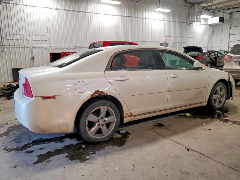 Photo 3 from auction – 2011 CHEVROLET MALIBU LT with VIN 1G1ZD5E18BF371152