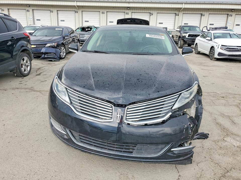Foto 5 de la subasta – 2016 LINCOLN MKZ con VIN 3LN6L2G90GR627627