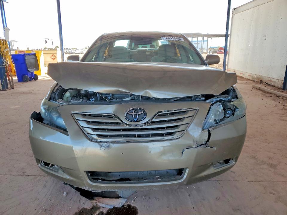 Photo 5 from auction – 2009 TOYOTA CAMRY with VIN 4T1BE46K09U879480