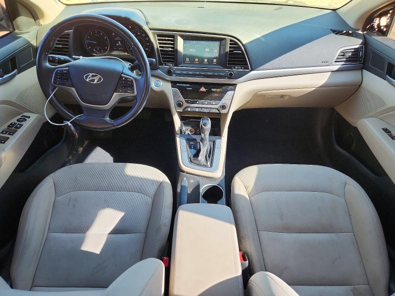 Photo 8 from auction – 2017 HYUNDAI ELANTRA SE with VIN 5NPD84LF6HH186871
