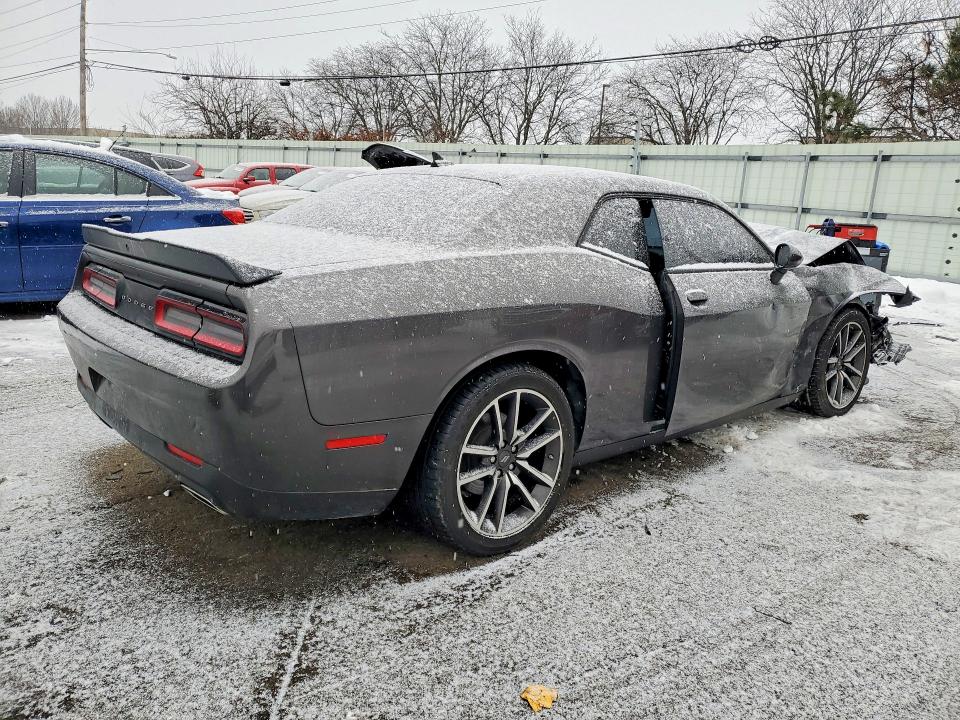 Photo 3 from auction – 2023 DODGE CHALLENGER with VIN 2C3CDZJG2PH684433