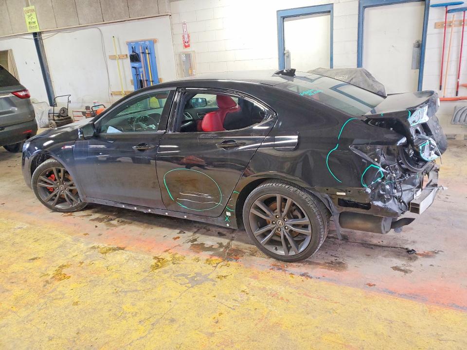 Photo 2 from auction – 2019 ACURA TLX with VIN 19UUB2F66KA004345