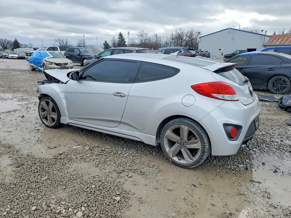 Photo 2 from auction – 2013 HYUNDAI VELOSTER with VIN KMHTC6AE6DU171086