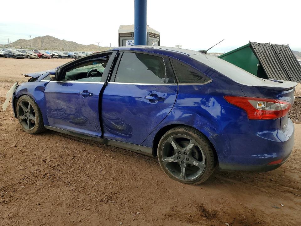 Photo 2 from auction – 2014 FORD FOCUS with VIN 1FADP3J27EL176196