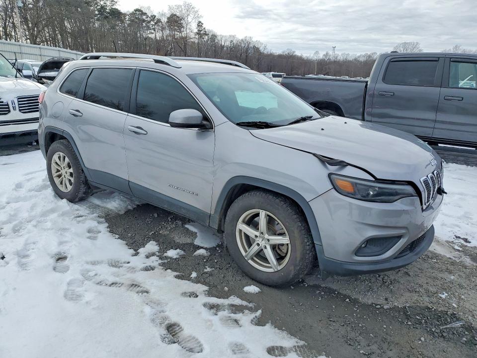 Zdjęcie 4 z aukcji – 2019 JEEP CHEROKEE z VIN 1C4PJLCB8KD406243