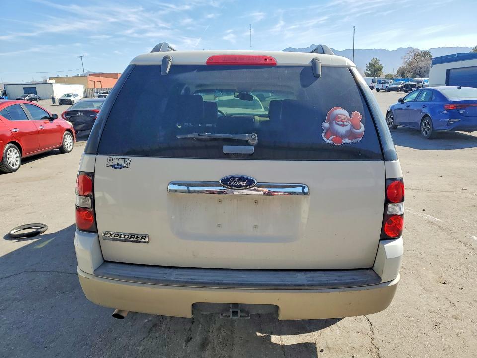 Photo 6 from auction – 2008 FORD EXPLORER with VIN 1FMEU64E78UA42779