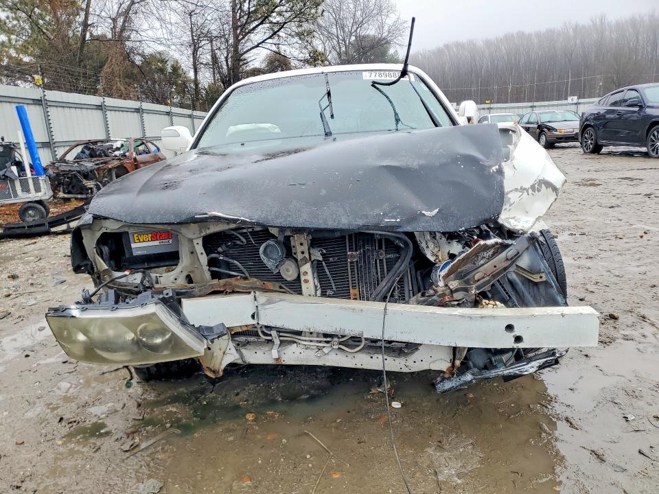 Photo 5 from auction – 2003 INFINITI M45 with VIN JNKAY41E13M004911