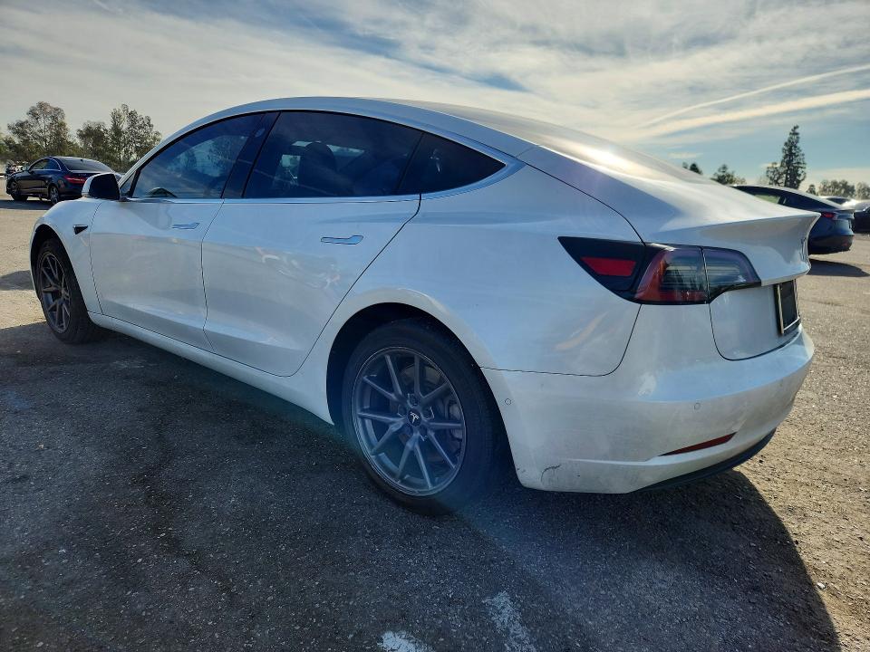 Photo 2 from auction – 2020 TESLA MODEL 3 with VIN 5YJ3E1EA0LF741034