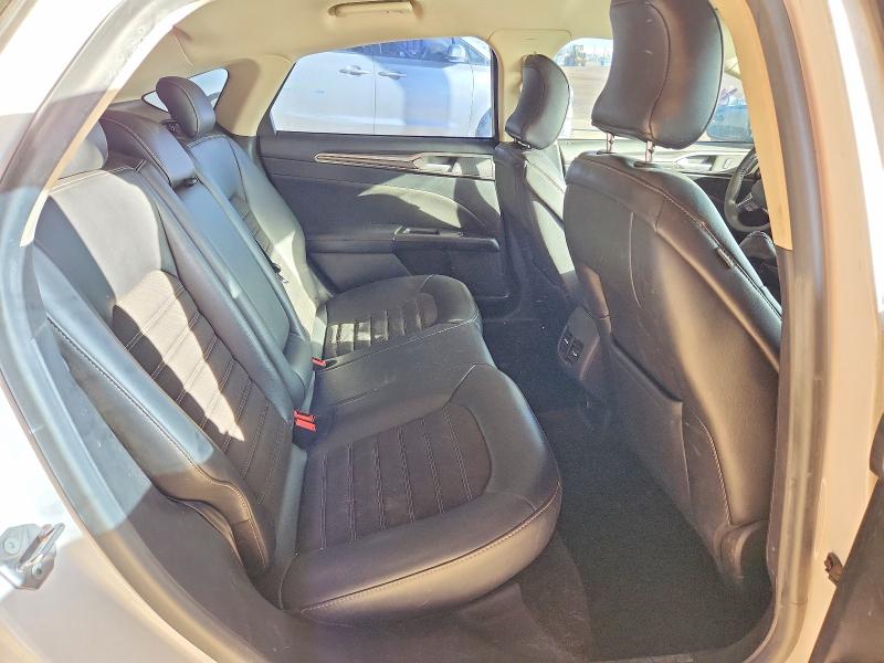 Photo 10 from auction – 2017 FORD FUSION with VIN 3FA6P0HD3HR343559