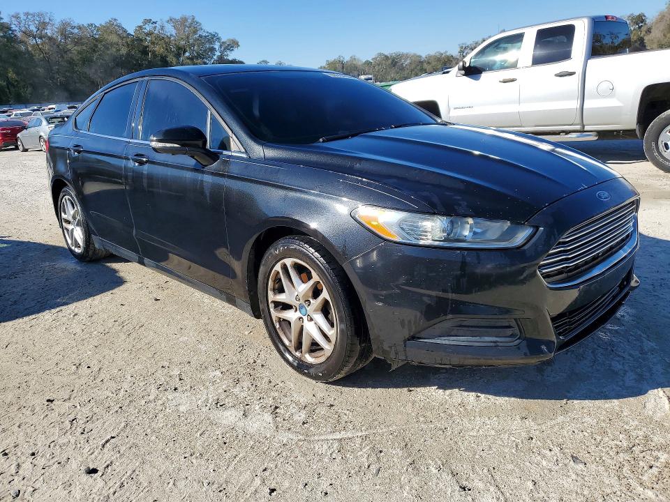 Photo 4 from auction – 2013 FORD FUSION with VIN 3FA6P0HR7DR116350