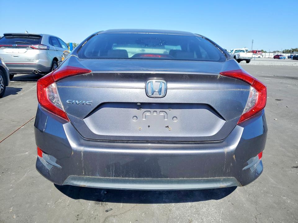 Photo 6 from auction – 2017 HONDA CIVIC with VIN 19XFC2F58HE040989