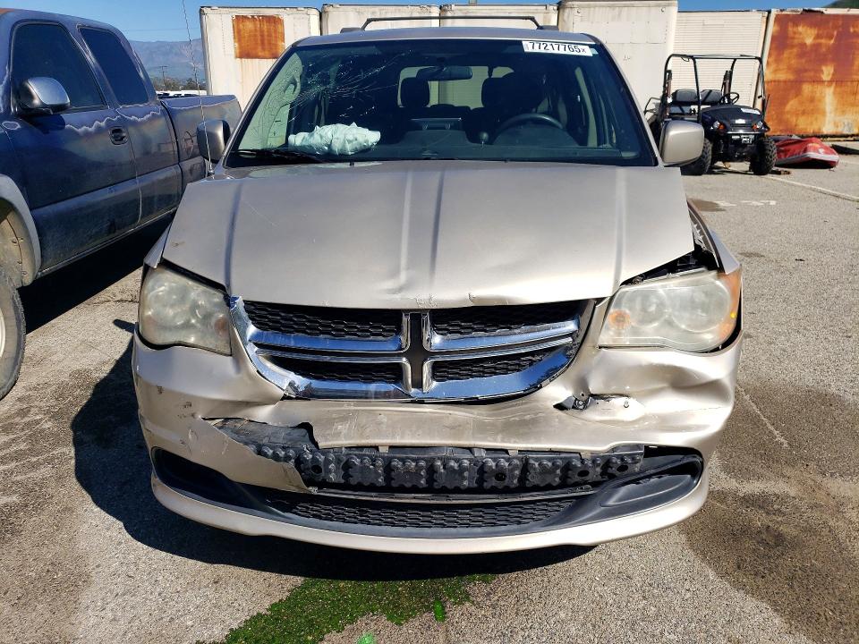 Photo 5 from auction – 2013 DODGE GRAND CARAVAN with VIN 2C4RDGCG1DR612216