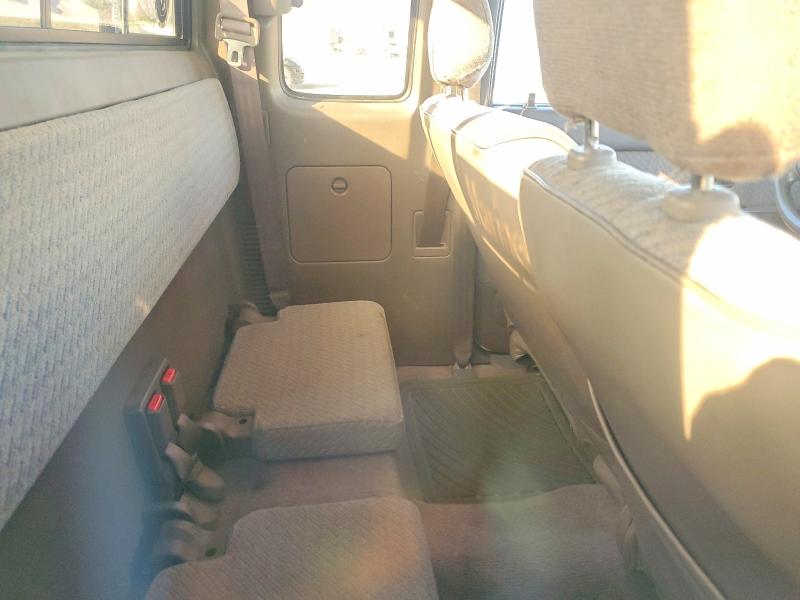 Photo 10 from auction – 1995 TOYOTA TACOMA with VIN 4TAUN53B3SZ001022