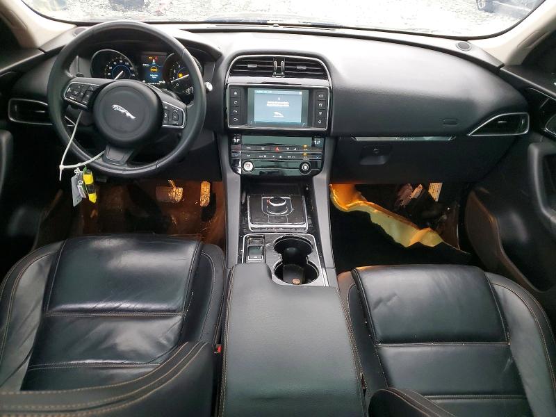 Photo 8 from auction – 2017 JAGUAR F-PACE PRE with VIN SADCK2BV3HA899717