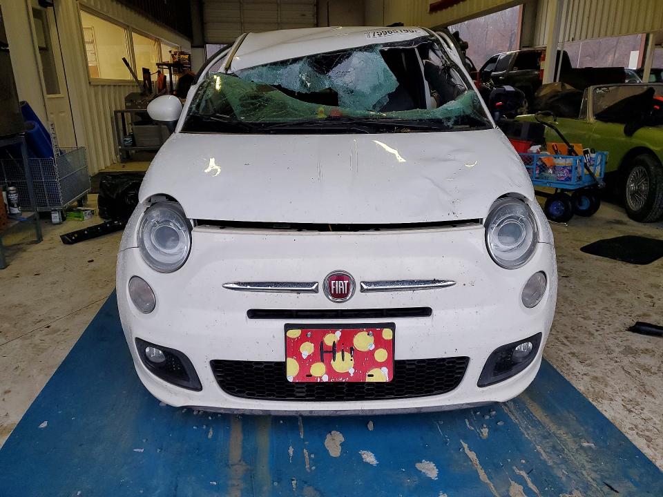 Photo 5 from auction – 2015 FIAT 500 with VIN 3C3CFFBRXFT757031