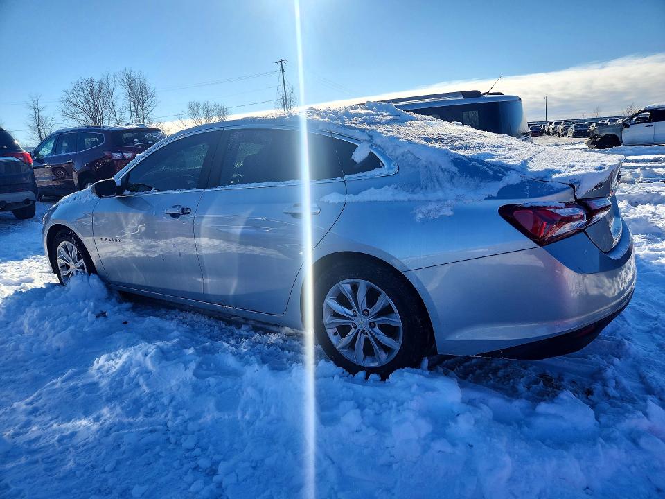 Photo 2 from auction – 2020 CHEVROLET MALIBU LT with VIN 1G1ZD5ST0LF094942