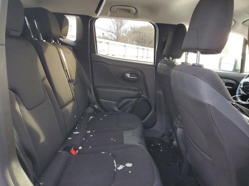 Photo 11 from auction – 2018 JEEP RENEGADE with VIN ZACCJABB2JPJ71470