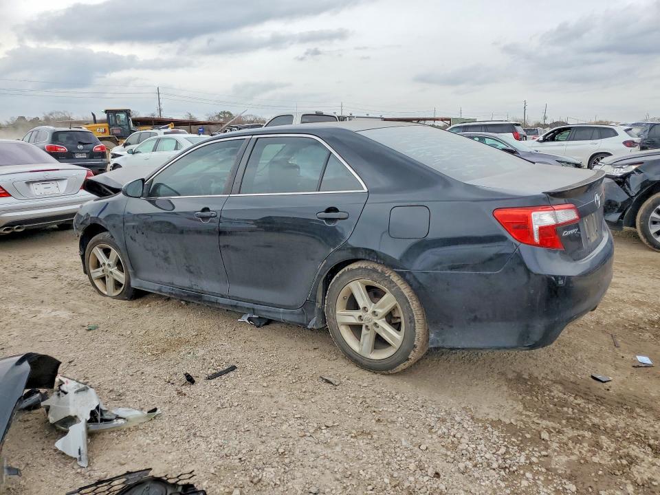 Photo 2 from auction – 2013 TOYOTA CAMRY with VIN 4T1BF1FK2DU248783