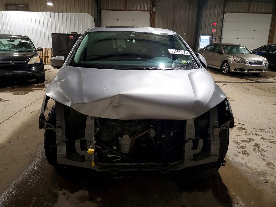 Photo 5 from auction – 2022 HONDA ODYSSEY EX with VIN 5FNRL6H79NB047698