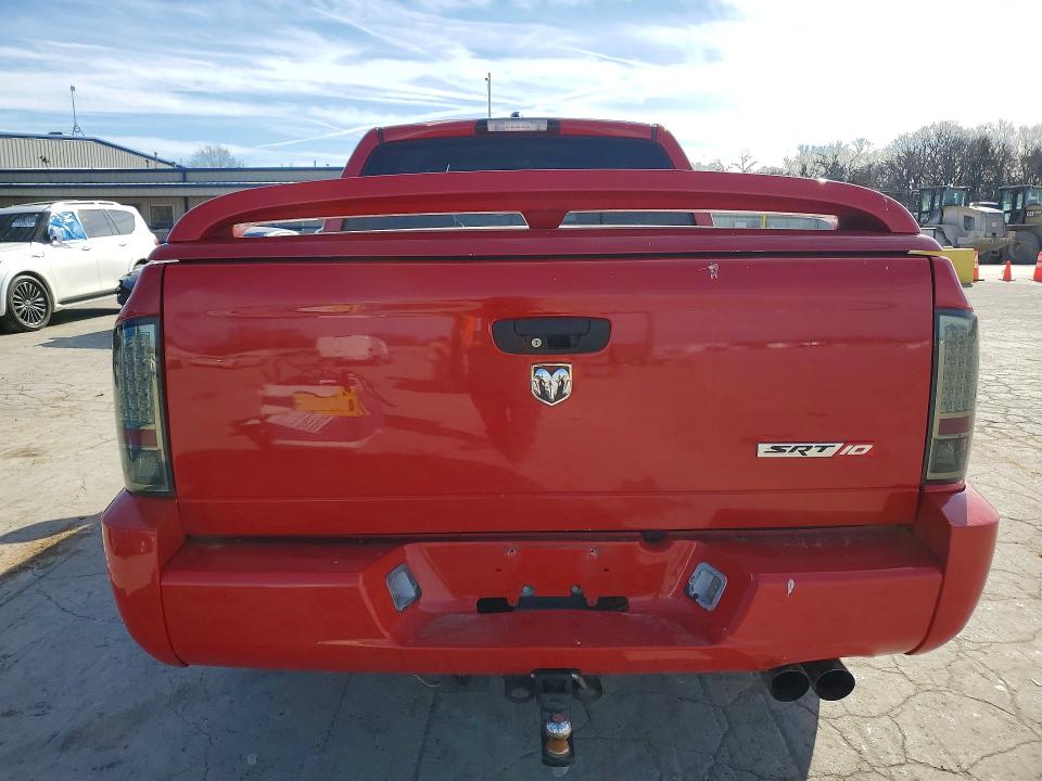 Photo 6 from auction – 2005 DODGE RAM SRT10 with VIN 3D7HA18H85G863962