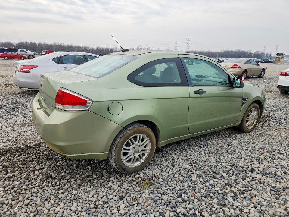 Photo 3 from auction – 2008 FORD FOCUS SE with VIN 1FAHP33N48W233871