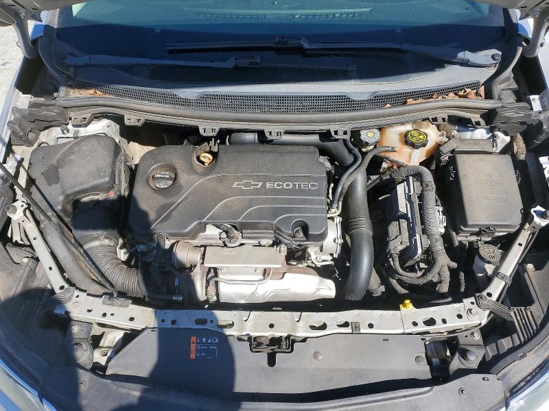 Photo 11 from auction – 2017 CHEVROLET CRUZE with VIN 3G1BE6SM1HS588405