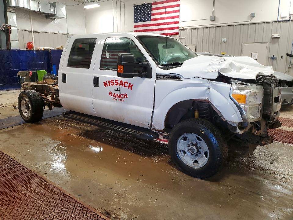 Photo 4 from auction – 2015 FORD F350 with VIN 1FT8W3B60FEB94383