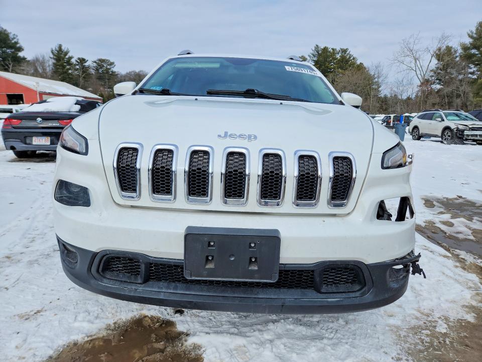 Photo 5 from auction – 2017 JEEP CHEROKEE with VIN 1C4PJMCB0HW504217