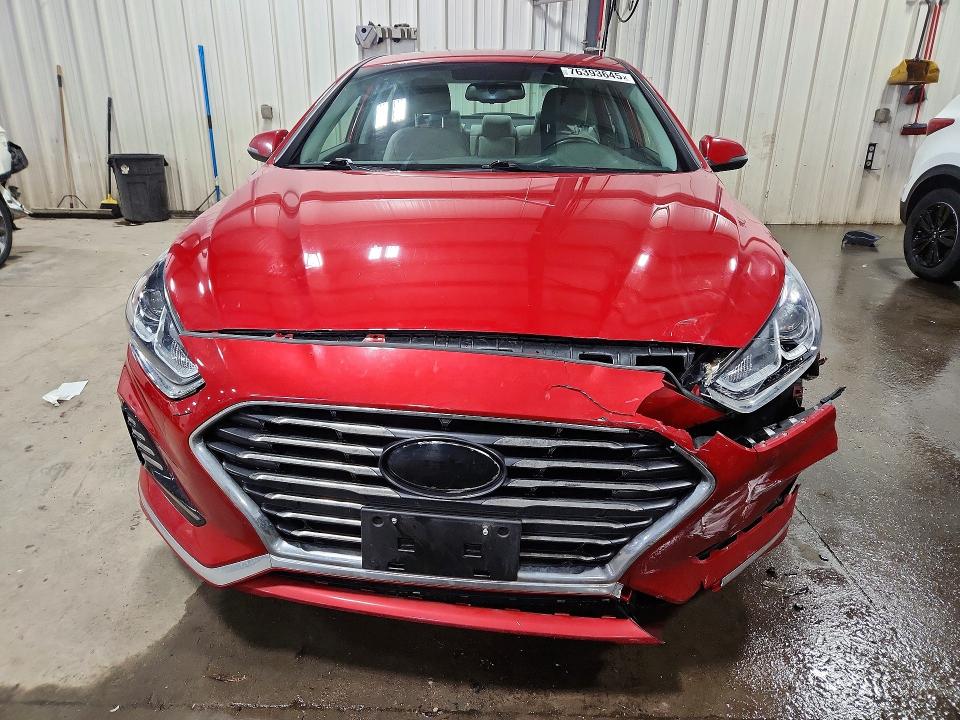 Photo 5 from auction – 2018 HYUNDAI SONATA with VIN 5NPE34AF5JH684278