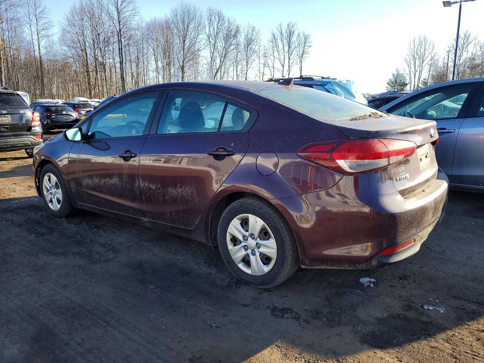 Photo 2 from auction – 2017 KIA FORTE LX with VIN 3KPFL4A70HE050971