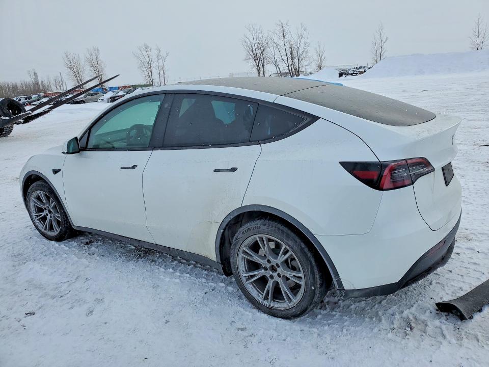 Photo 2 from auction – 2023 TESLA MODEL Y with VIN LRWYGDFD5PC904870