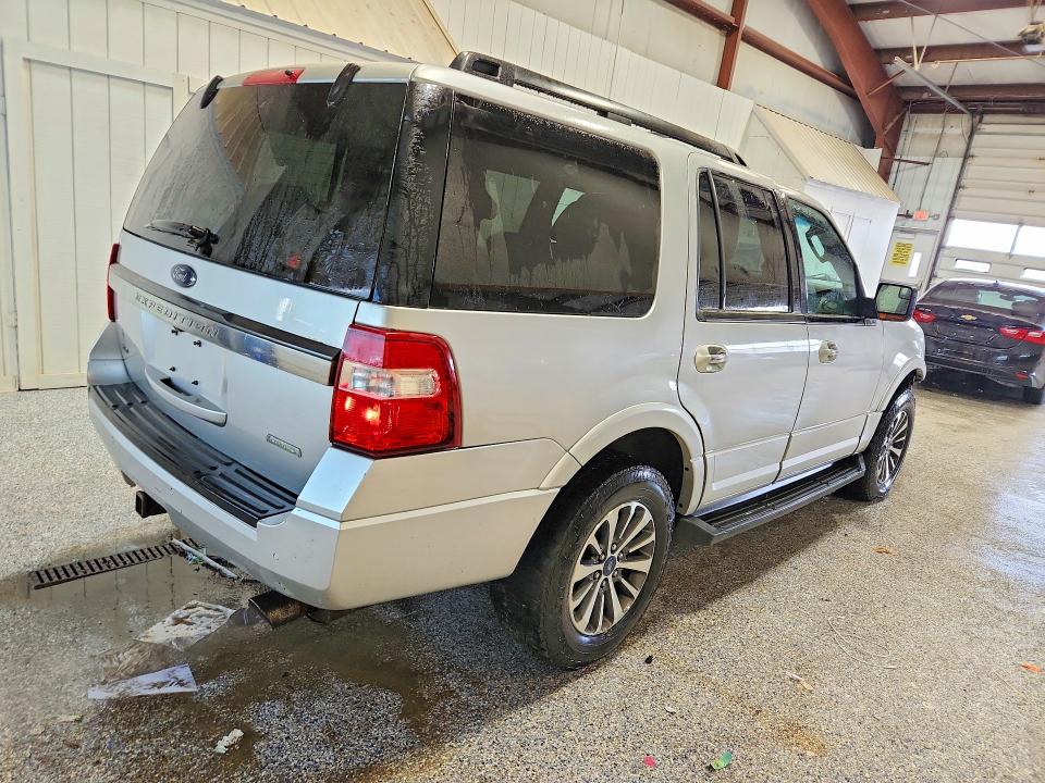 Photo 3 from auction – 2017 FORD EXPEDITION with VIN 1FMJU1JT4HEA22374