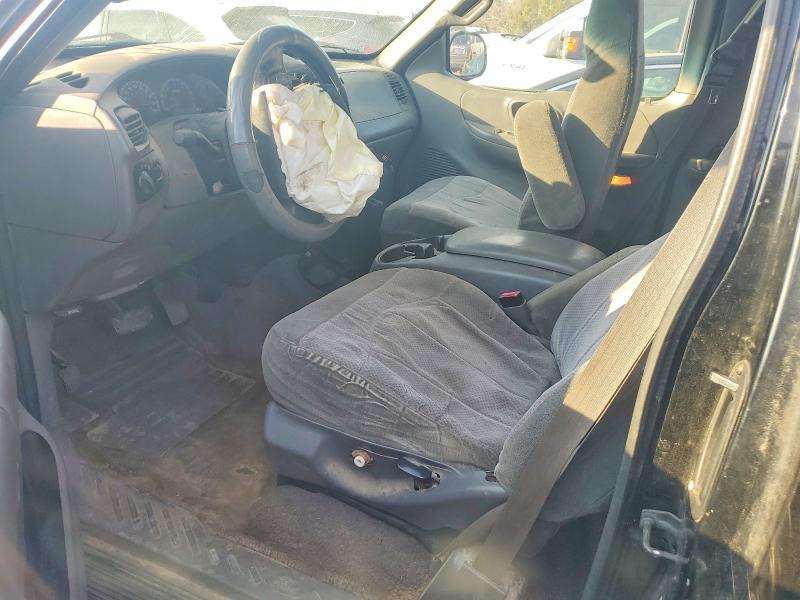 Photo 7 from auction – 2000 FORD F150 with VIN 1FTRX17W0YNA95872