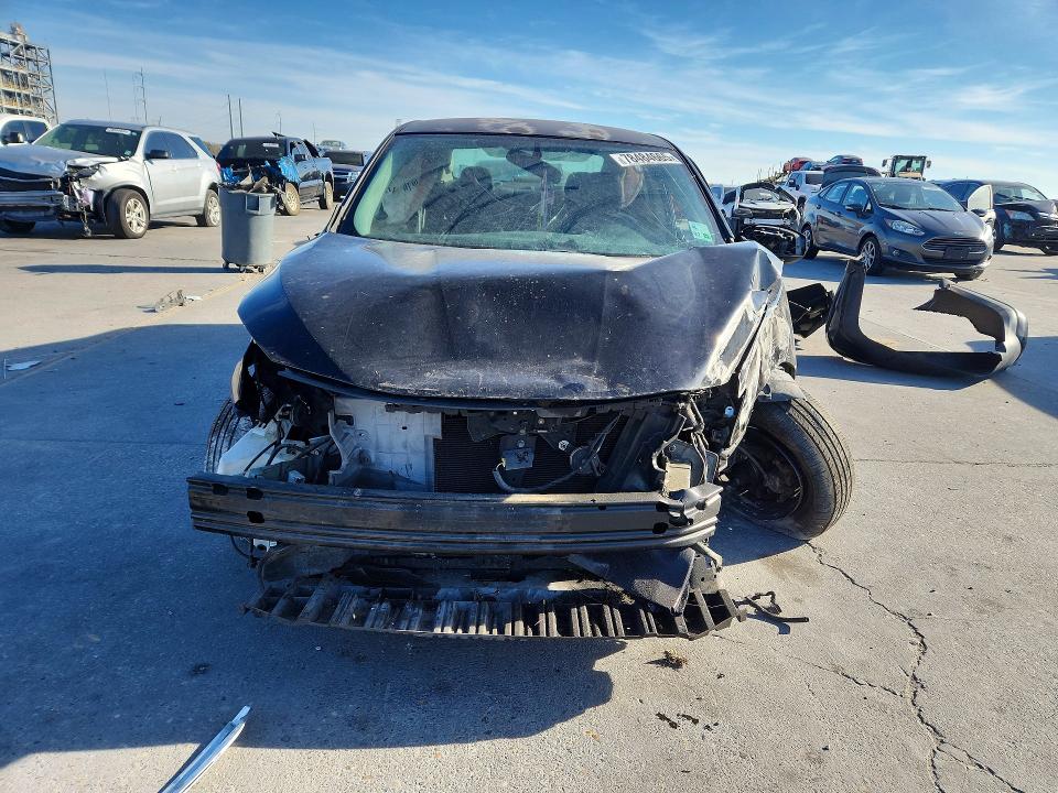 Photo 5 from auction – 2016 NISSAN SENTRA with VIN 3N1AB7AP2GY293275