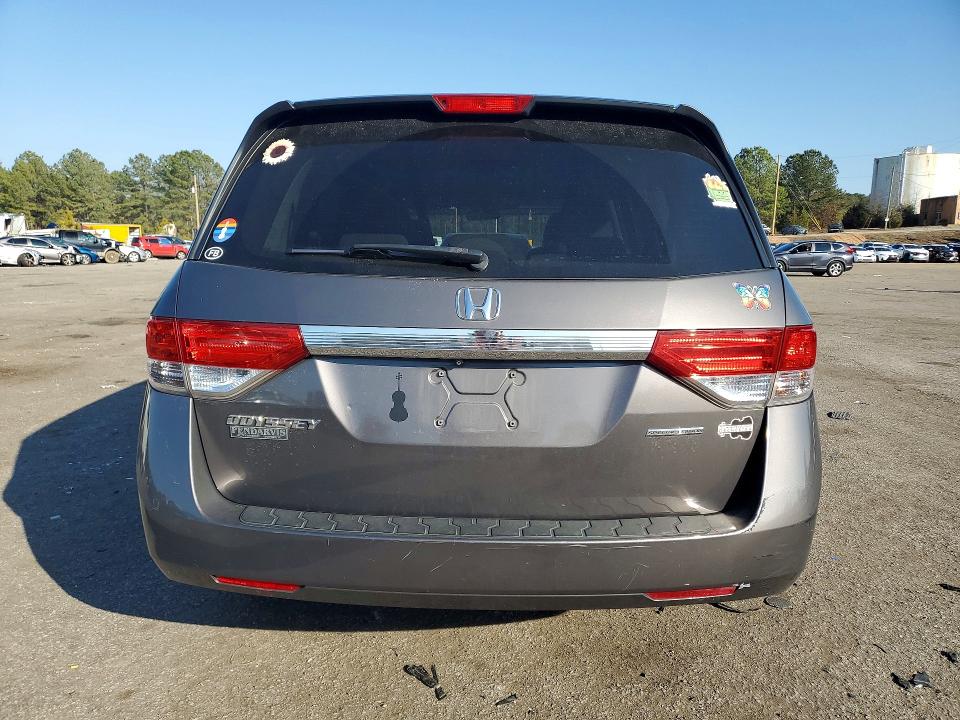 Photo 6 from auction – 2017 HONDA ODYSSEY with VIN 5FNRL5H38HB002330
