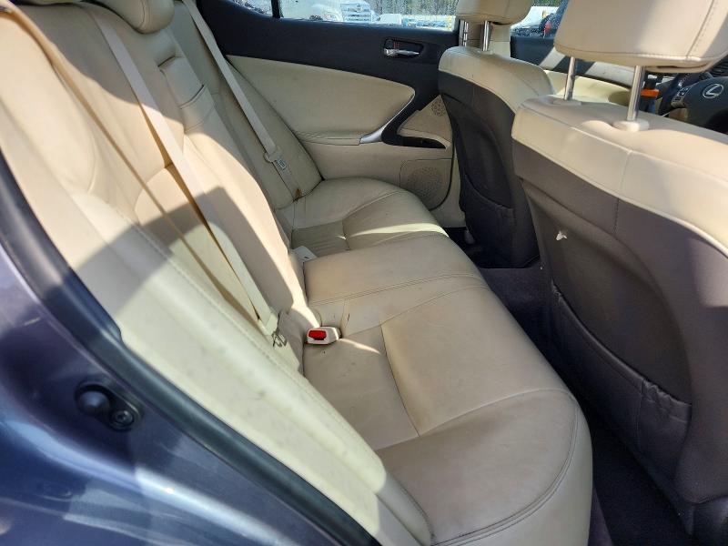 Photo 10 from auction – 2012 LEXUS IS with VIN JTHBF5C21C5169676