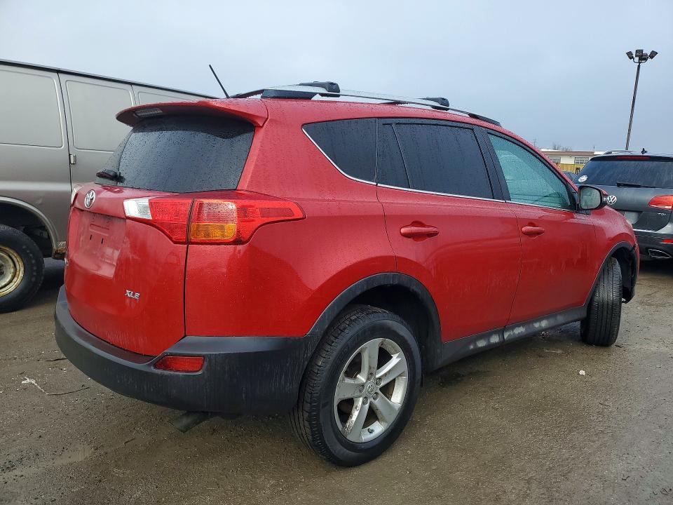 Photo 3 from auction – 2013 TOYOTA RAV4 XLE with VIN 2T3WFREV0DW053865