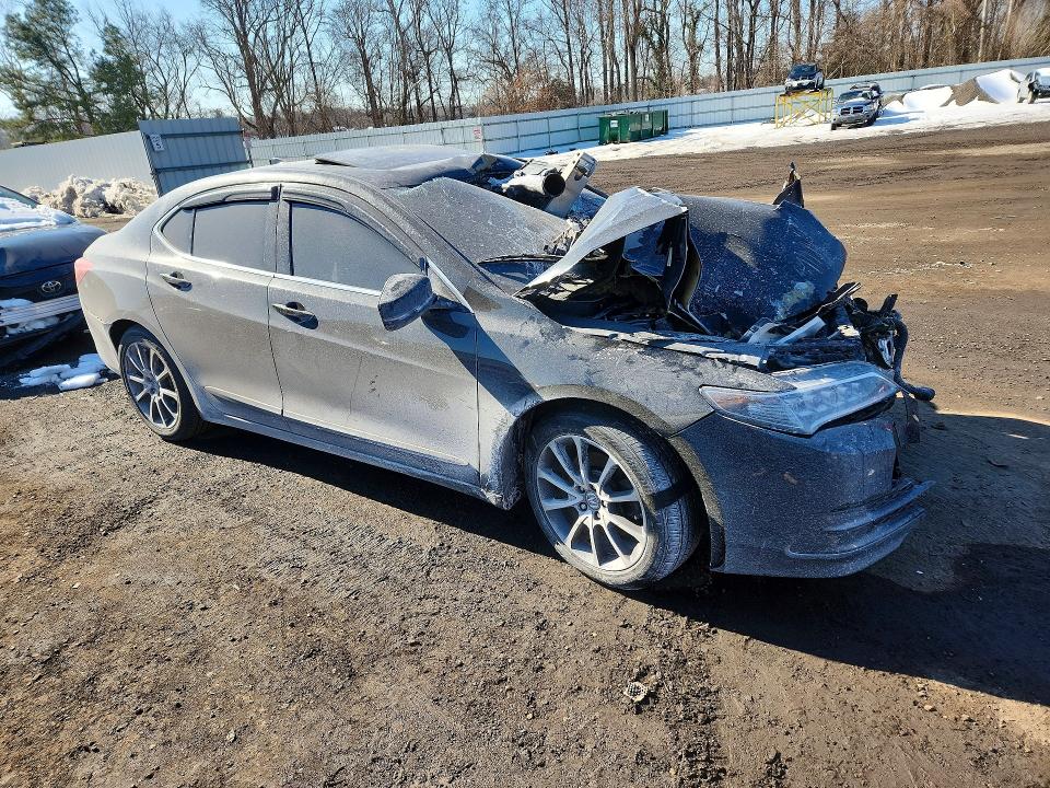 Photo 4 from auction – 2015 ACURA TLX with VIN 19UUB2F35FA002114