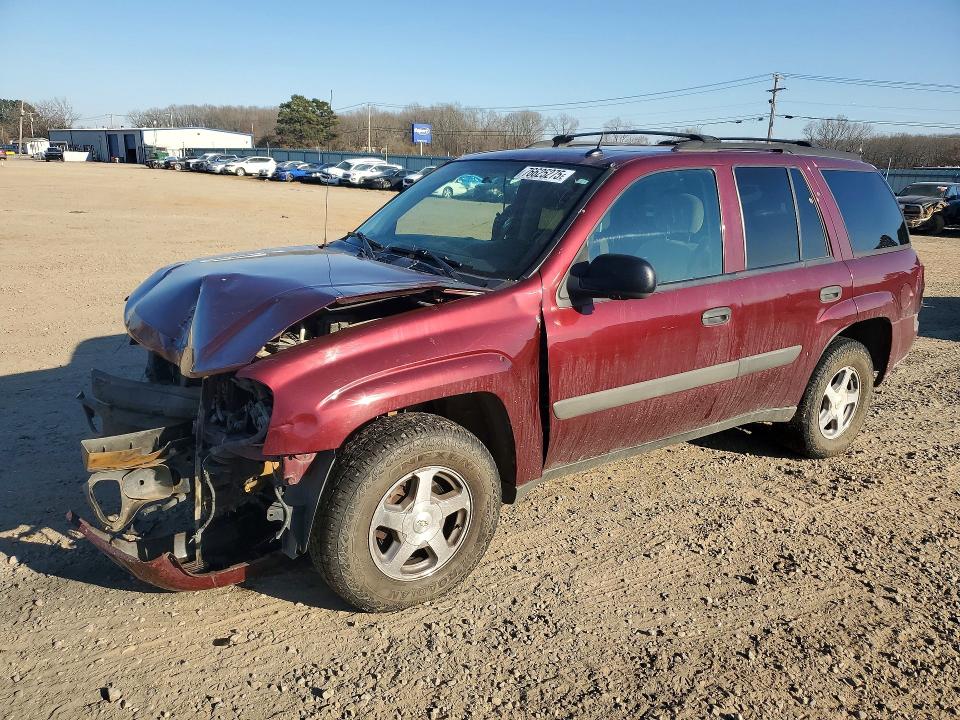 Photo 1 from auction – 2005 CHEVROLET TRAILBLAZER with VIN 1GNDT13S652111215