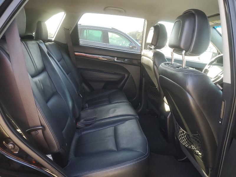 Photo 11 from auction – 2011 KIA SORENTO EX with VIN 5XYKU4A19BG019252